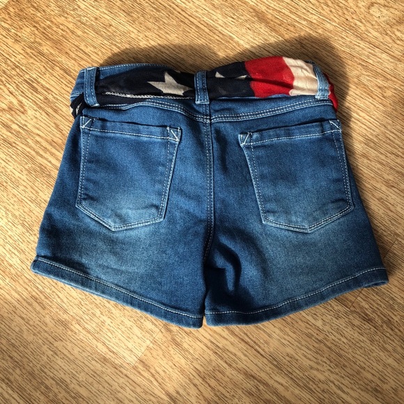 Girls patriotic denim shorts - Picture 3 of 4